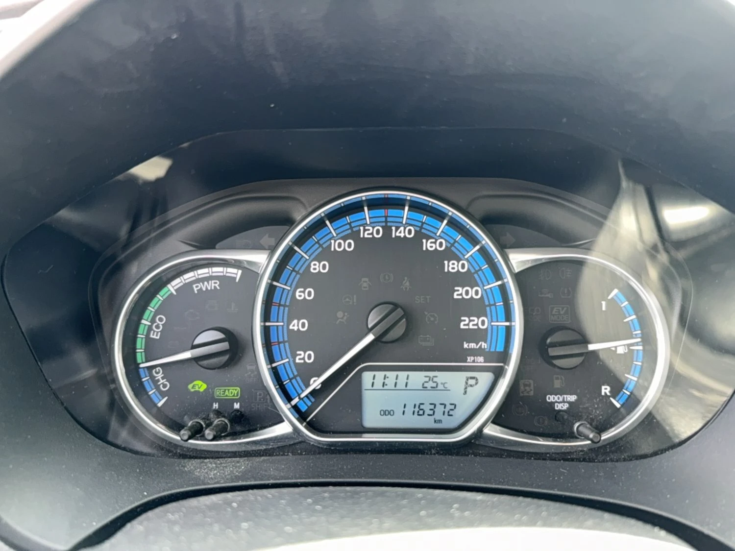 Toyota Yaris H2 1.5 Хибрид, снимка 6 - Автомобили и джипове - 55691515