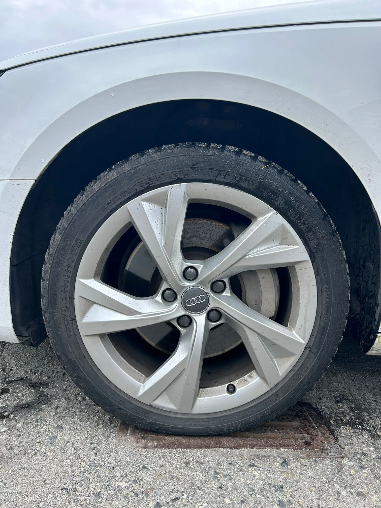 Audi A4 * Progressiv * CARFAX * БЕЗ ПЪРВОНАЧАЛНА ВНОСКА, снимка 6 - Автомобили и джипове - 55842361