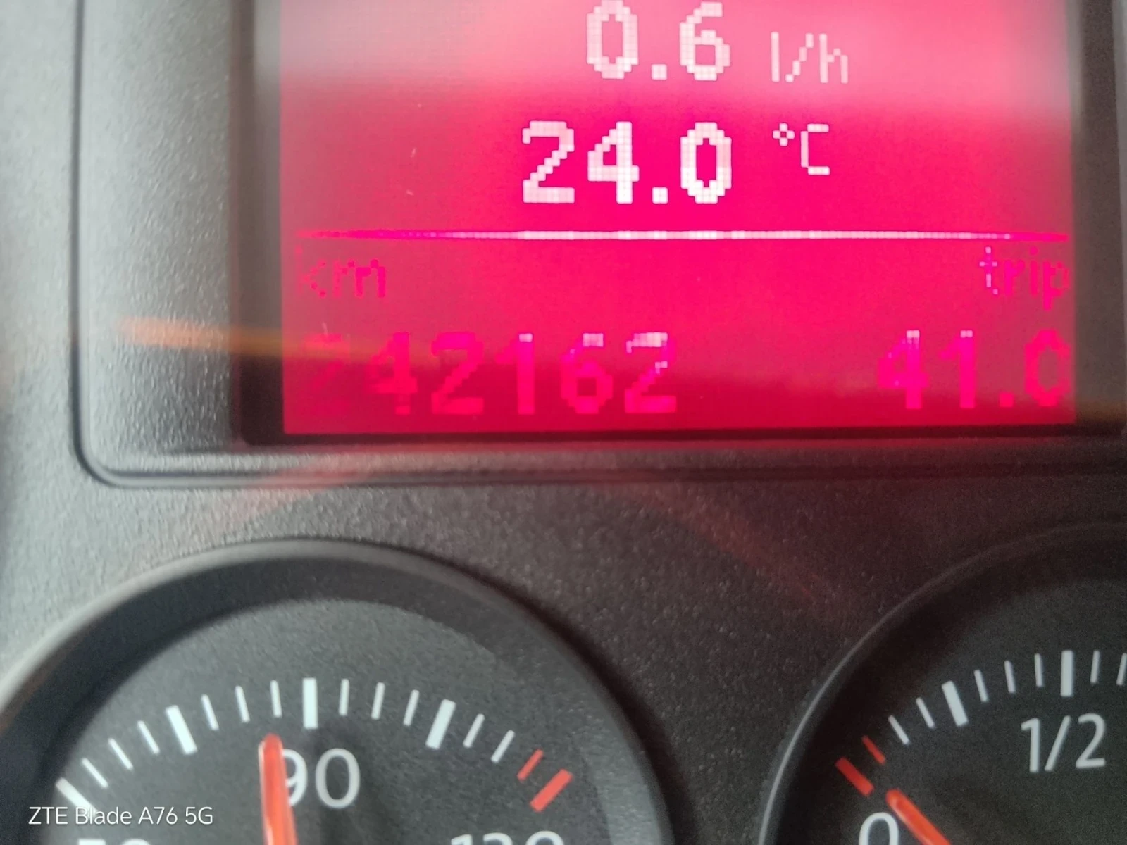 VW Golf 2.0 tdi 4motion, снимка 13 - Автомобили и джипове - 55889122