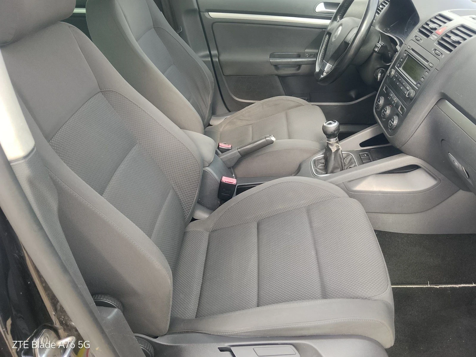 VW Golf 2.0 tdi 4motion, снимка 6 - Автомобили и джипове - 55889122