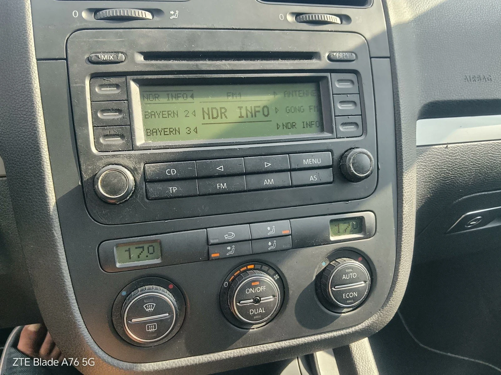 VW Golf 2.0 tdi 4motion, снимка 11 - Автомобили и джипове - 55889122
