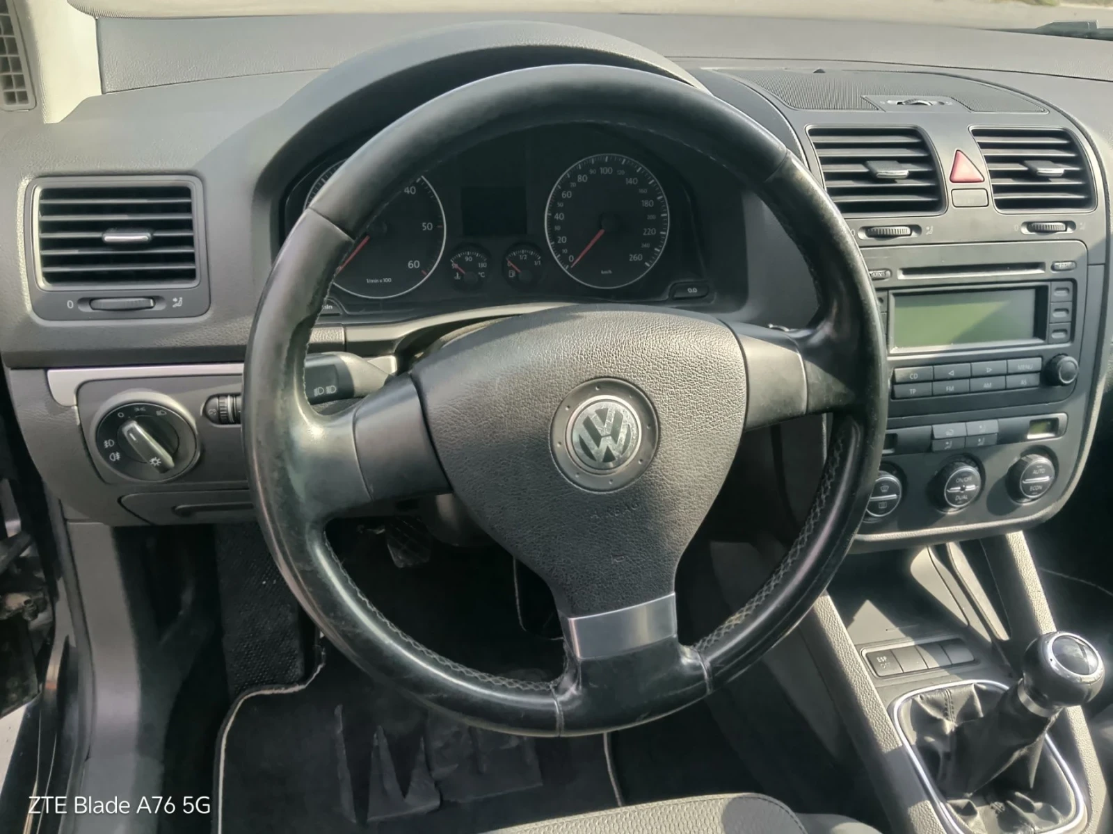 VW Golf 2.0 tdi 4motion, снимка 10 - Автомобили и джипове - 55889122