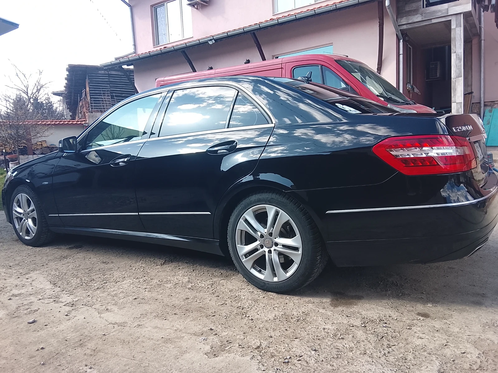 Mercedes-Benz E 250 2500, снимка 5 - Автомобили и джипове - 56153782