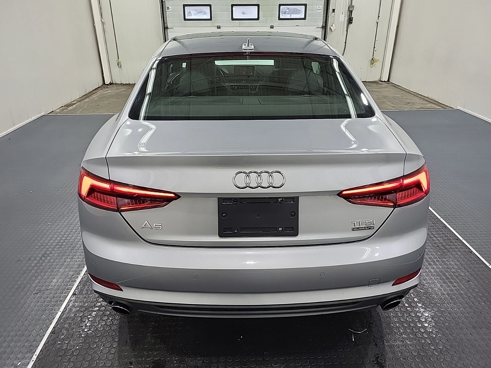 Audi A5 Technik / 360 / Dis / Hud / B&O / Лизинг, снимка 17 - Автомобили и джипове - 56315684