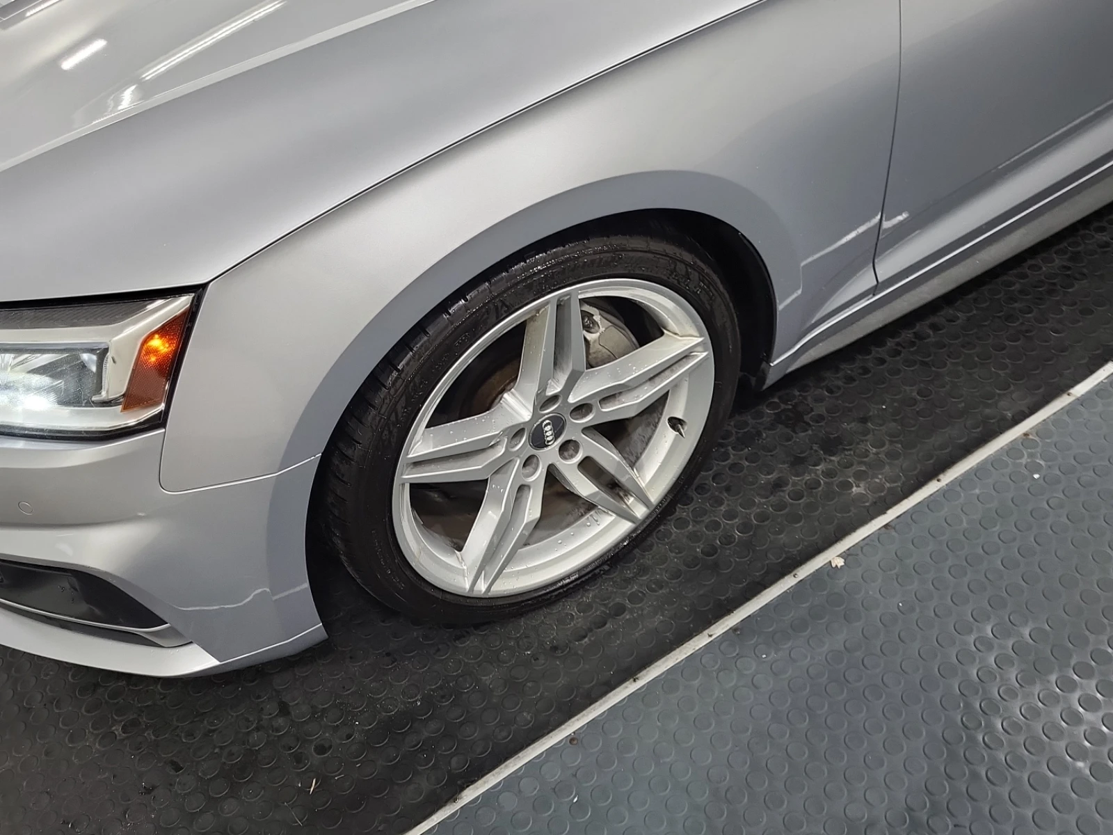 Audi A5 Technik / 360 / Dis / Hud / B&O / Лизинг, снимка 4 - Автомобили и джипове - 56315684