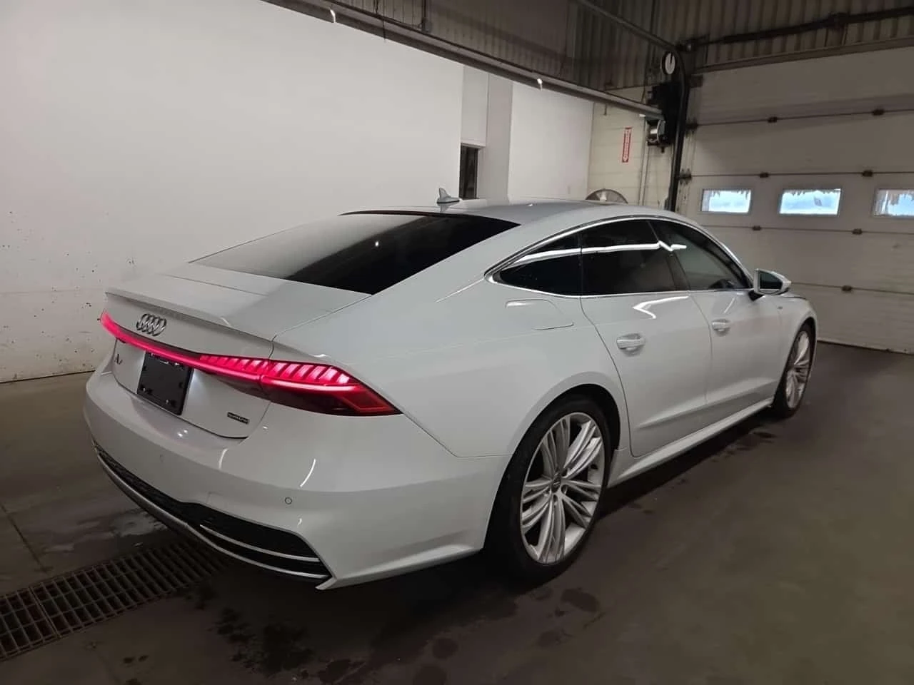 Audi A7 S-LINE PROGRESSIV / CARFAX / 2 КЛЮЧА, снимка 3 - Автомобили и джипове - 56370700