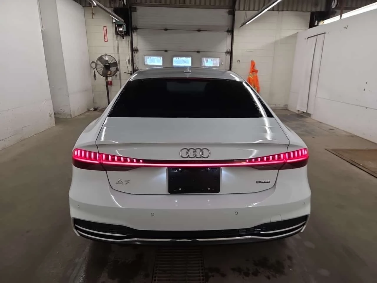 Audi A7 S-LINE PROGRESSIV / CARFAX / 2 КЛЮЧА, снимка 5 - Автомобили и джипове - 56370700