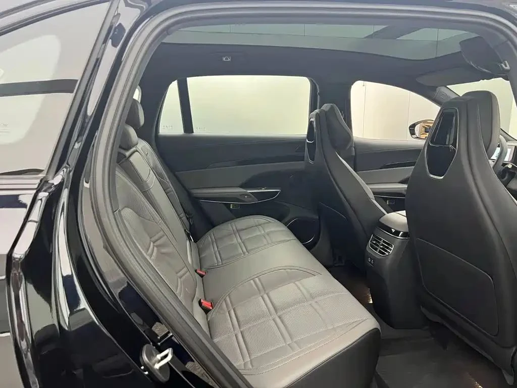 HongQi H9 | Mobile.bg � ����������� 14