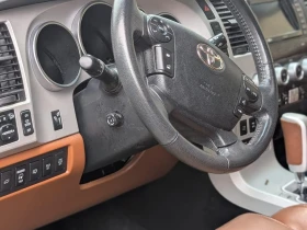 Toyota Sequoia PLATINUM* V8* JBL* ПОДГРЕВ* КАМЕРА* ШИБИДАХ* КОЖА, снимка 4