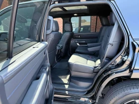 Toyota Sequoia * Platinum 4WD * CARFAX * ОПЦИЯ ЗА ФИНАНСИРАНЕ, снимка 14