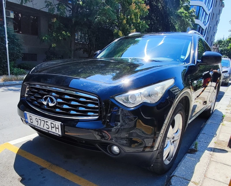 Infiniti Fx 30 ЕДИН собственик, реални километри, снимка 1 - Автомобили и джипове - 45476939