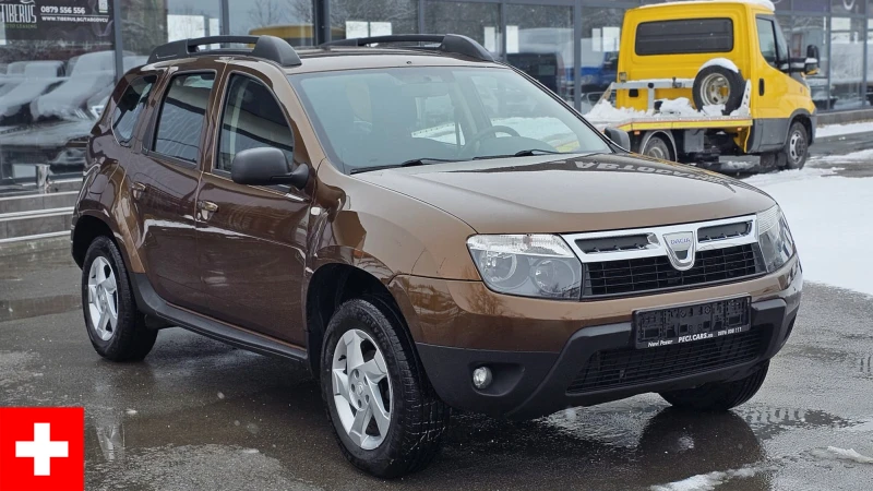 Dacia Duster 1.6i 4x4 6SP CH-СЕРВИЗНА ИСТ.-ТОП СЪСТ.-ЛИЗИНГ, снимка 1 - Автомобили и джипове - 49257424