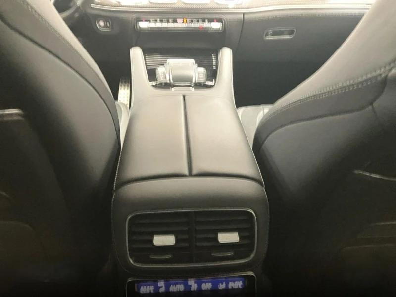 Mercedes-Benz GLE 63 S AMG /4-MATIC/FACELIFT/CARBON/EXCLUSIV/BURM/HEAD UP/360, снимка 13 - Автомобили и джипове - 52007655