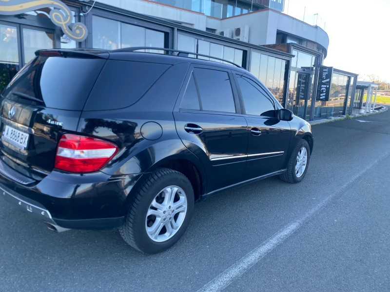 Mercedes-Benz ML 350 100000 реални километра!!!, снимка 4 - Автомобили и джипове - 52256244