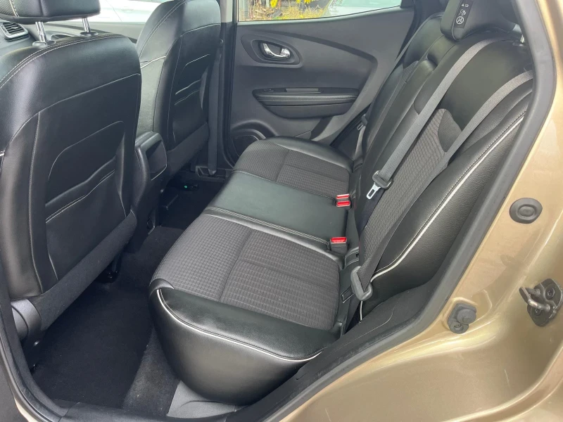 Renault Kadjar 1.6d 4x4, снимка 7 - Автомобили и джипове - 52581508