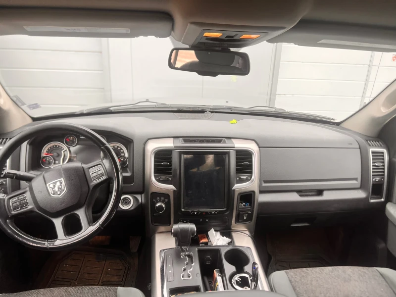 Dodge RAM 1500, снимка 6 - Автомобили и джипове - 52811196