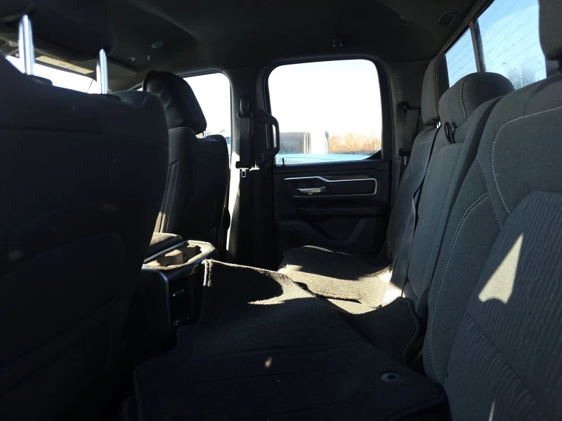 Dodge RAM 1500 Big Horn/Lone Star Extended Cab Medium Bed, снимка 9 - Автомобили и джипове - 53112003