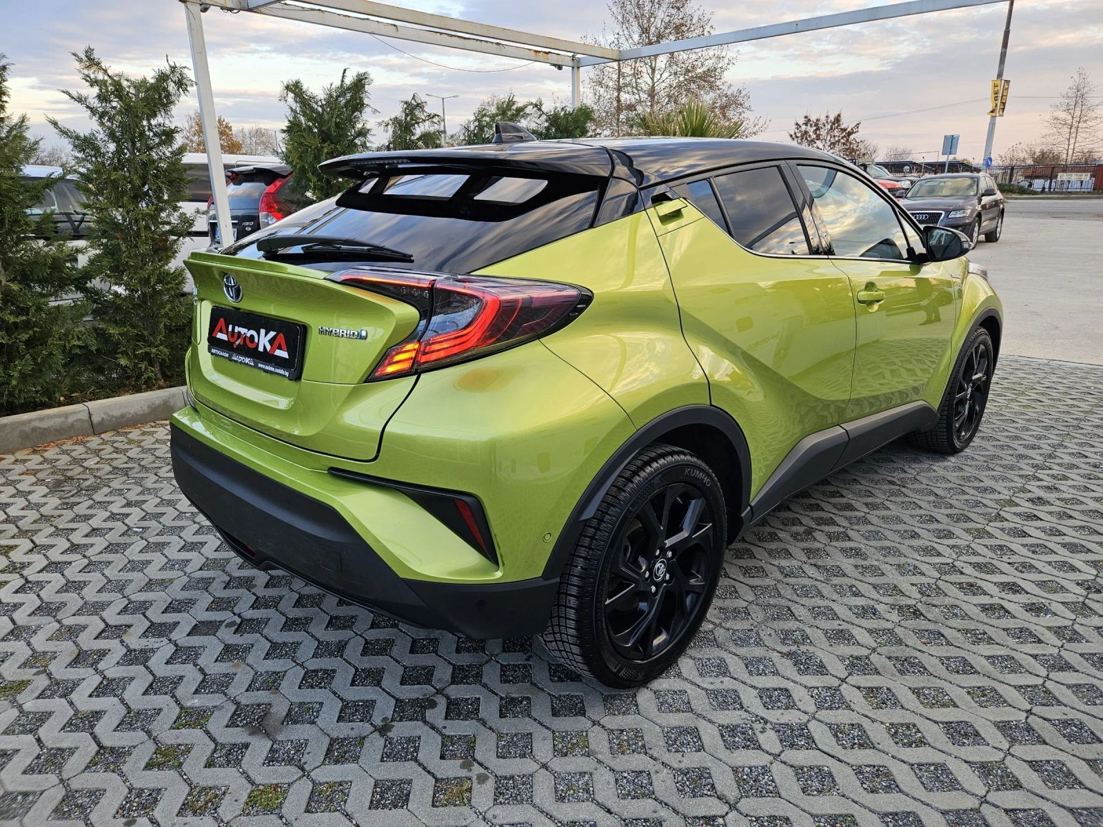 Toyota C-HR 1.8Hybrid-99кс= ДИСТРОНИК= НАВИ= КАМЕРА= LUXURY - изображение 3