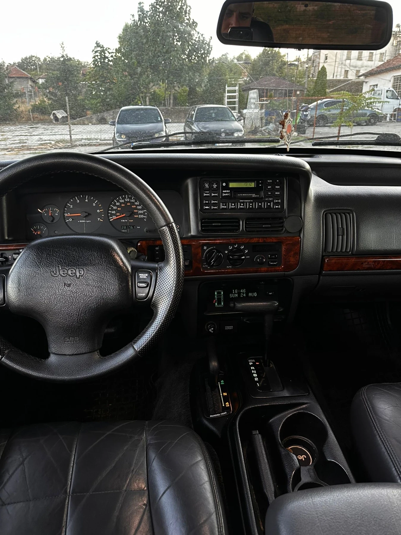 Jeep Grand cherokee 5.2 - изображение 8