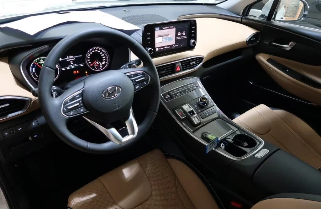 Hyundai Santa fe 1.6T-GDI/TREND/230HP/HYBRID/4WD/LED/CARPLAY/374f - изображение 9