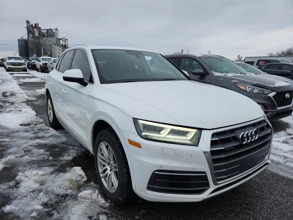 Audi Q5 * PROGRESSIV * CARFAX * БЕЗ ПЪРВОНАЧАЛНА ВНОСКА - изображение 2