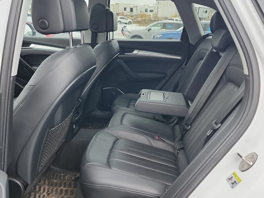 Audi Q5 * PROGRESSIV * CARFAX *    | Mobile.bg   13