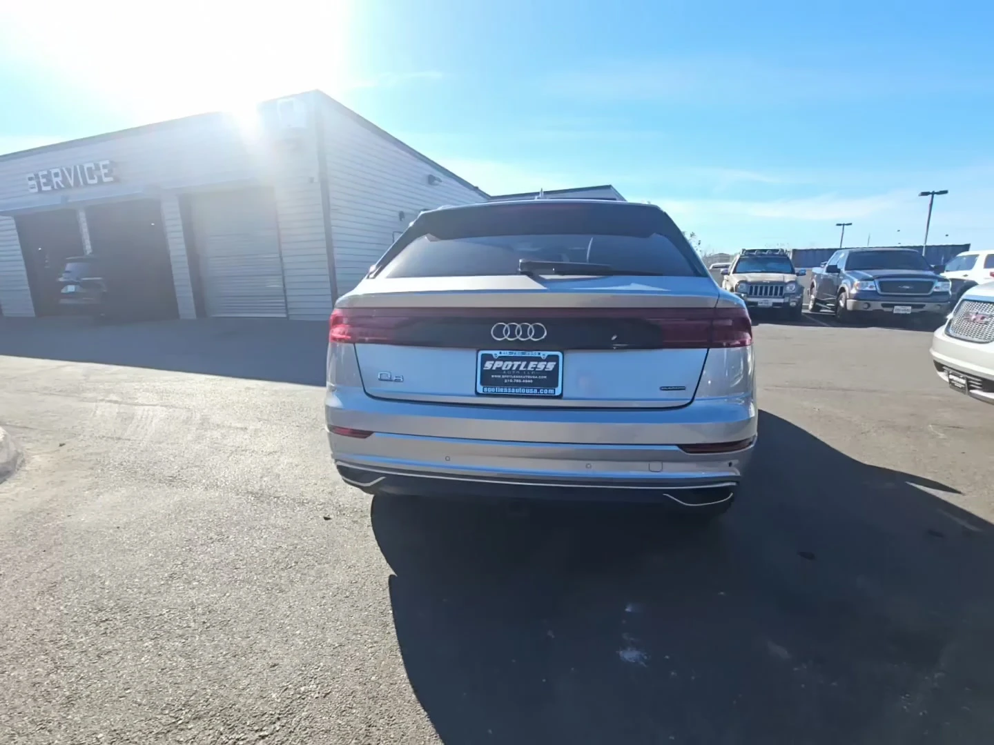 Audi Q8 PREMIUM PLUS* 360* 3D B&O* DISTRONIK* AMBIENT* 4-Z - изображение 2