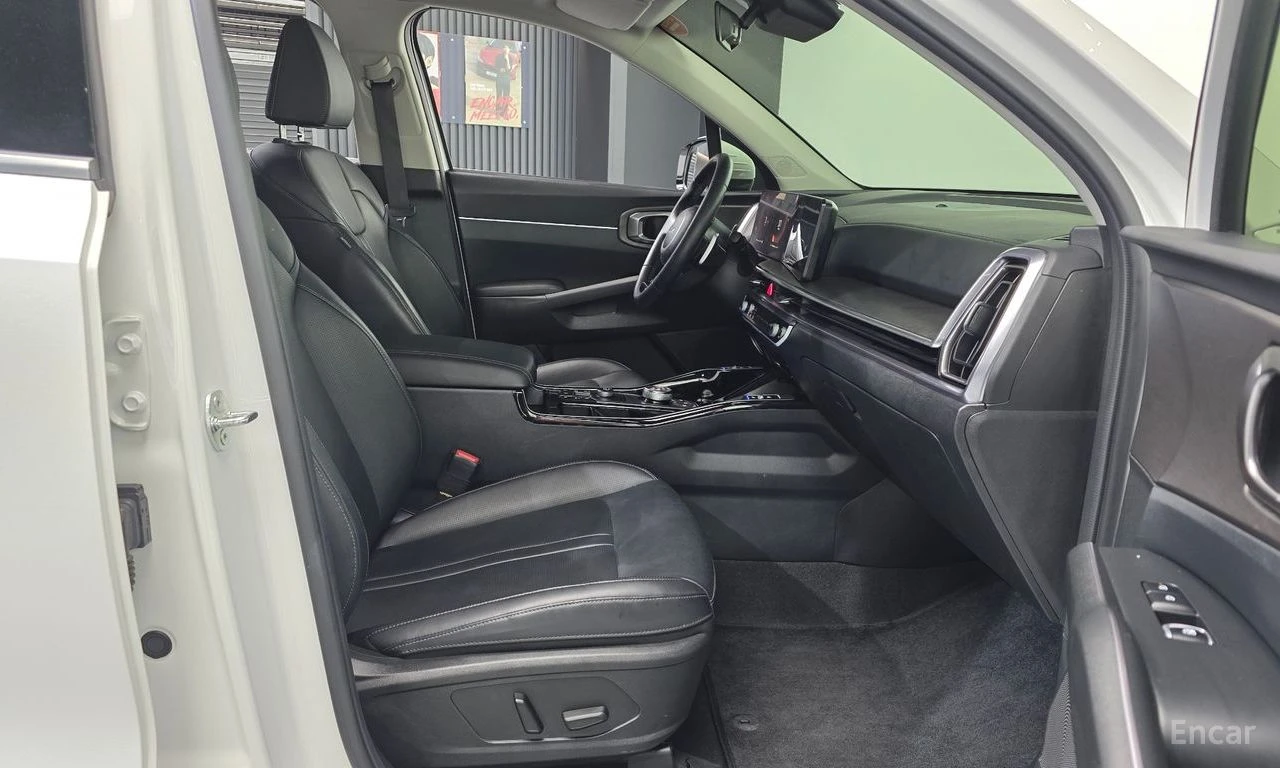 Kia Sorento * 2.2D* DISTRONIC* ОБДУХВАНЕ* ПОДГРЕВ* 360* КАМЕРИ, снимка 8 - Автомобили и джипове - 54336045