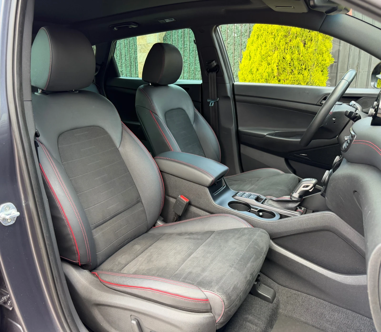 Hyundai Tucson 1.6 TGDI N-LINE 4WD VERTEX Внос Швейцария, снимка 12 - Автомобили и джипове - 54618112
