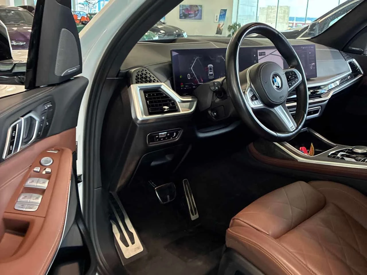BMW X7 xDrive40i | ОТ ПРЕДСТАВИТЕЛСТВО НА BMW, снимка 7 - Автомобили и джипове - 55344034