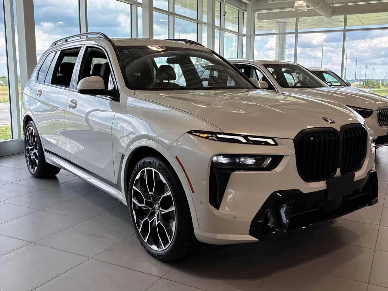BMW X7 xDrive40i | ОТ ПРЕДСТАВИТЕЛСТВО НА BMW, снимка 4 - Автомобили и джипове - 55344034