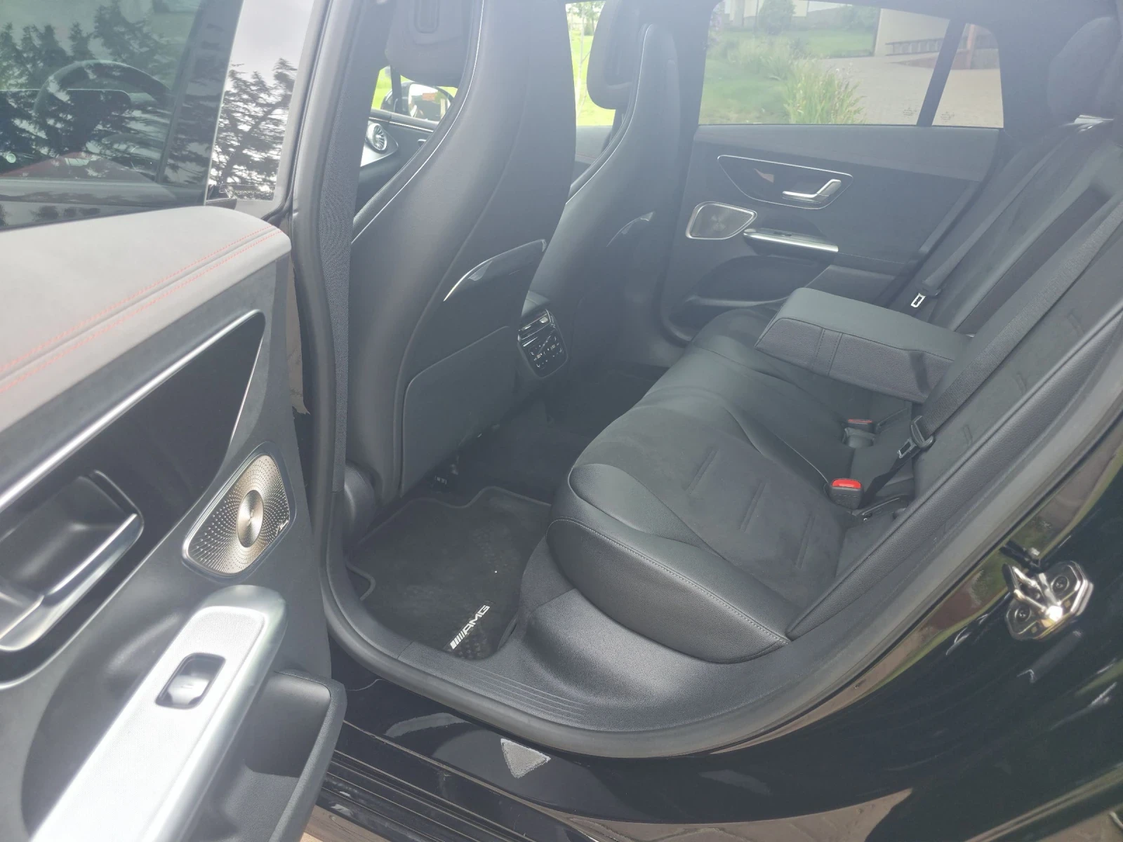 Mercedes-Benz EQE 300 AMG 26000 км!, снимка 12 - Автомобили и джипове - 55406147