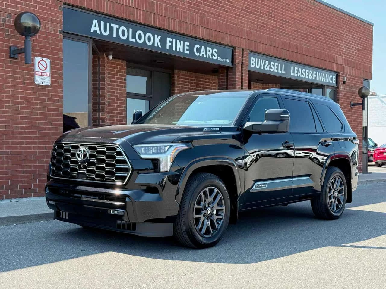 Toyota Sequoia * Platinum 4WD * CARFAX * БЕЗ ПЪРВОНАЧАЛНА ВНОСКА