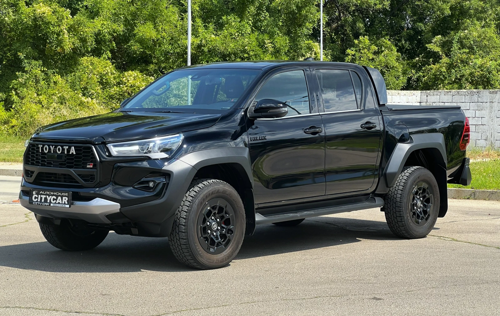 Toyota Hilux 2.8 D-4D / GR SPORT / DOUBLE CAB / JBL / LED /, снимка 3 - Автомобили и джипове - 55789901