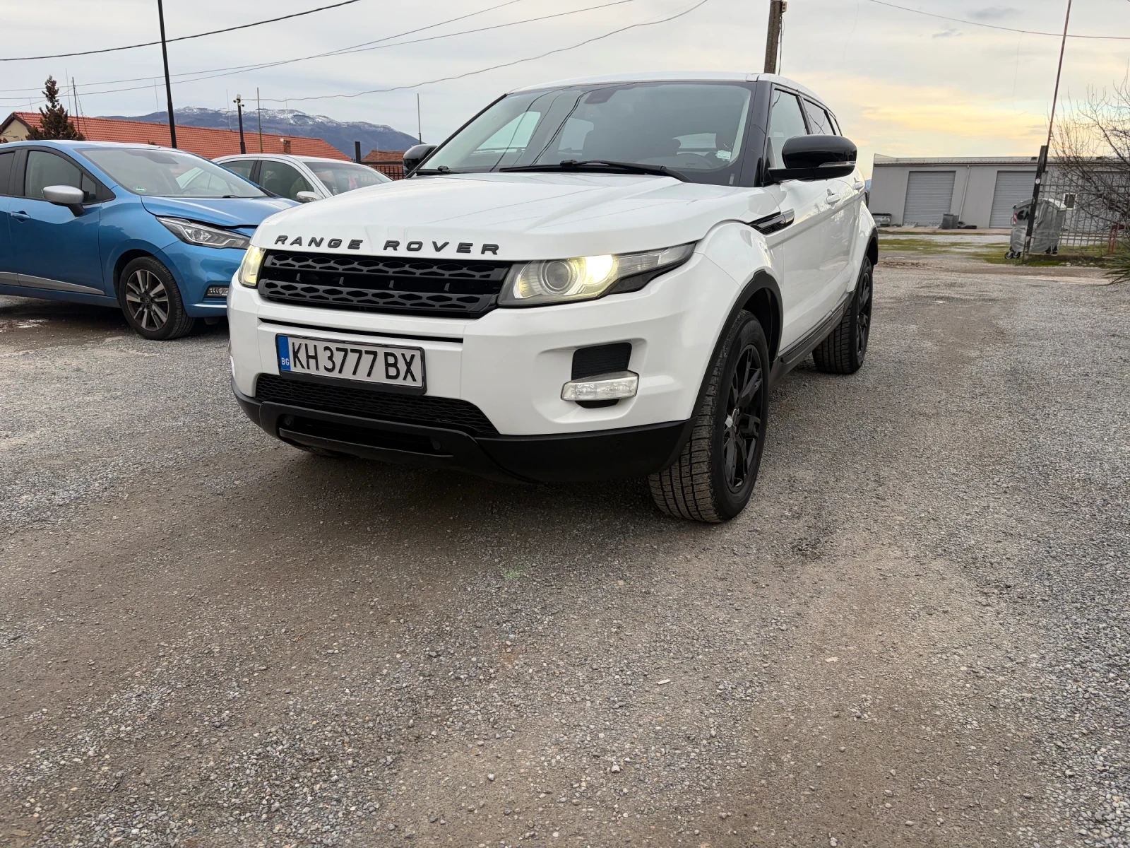 Land Rover Evoque 2.2   190кс, снимка 5 - Автомобили и джипове - 56077910
