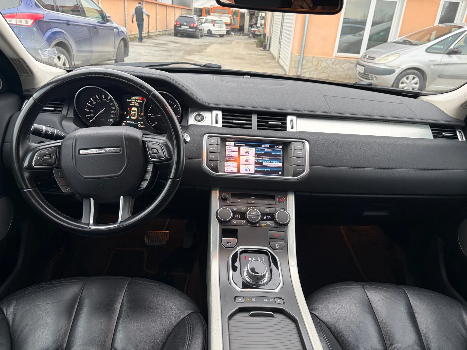 Land Rover Evoque 2.2   190кс, снимка 9 - Автомобили и джипове - 56077910