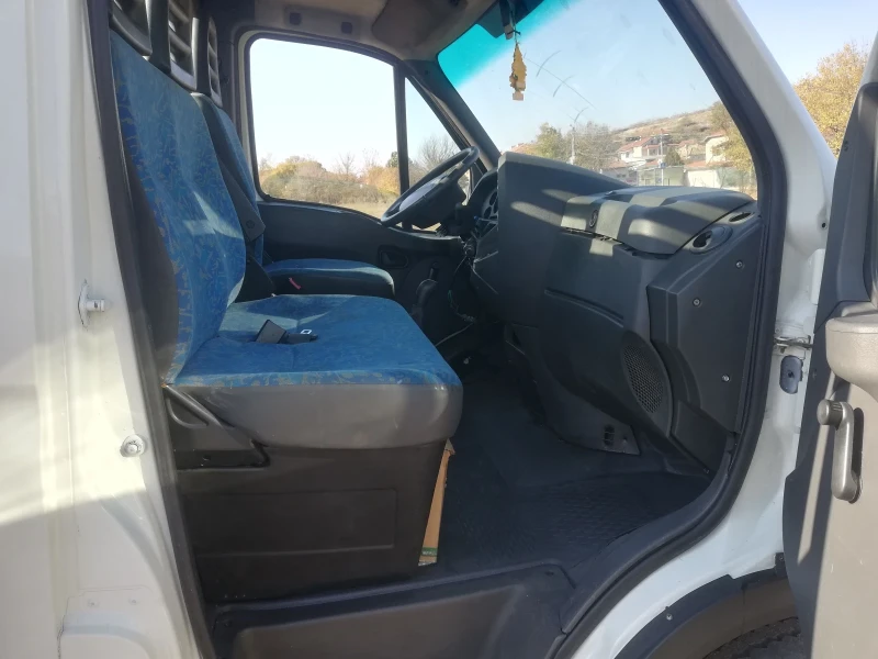 Iveco Daily Пътна помощ , снимка 15 - Бусове и автобуси - 48000277