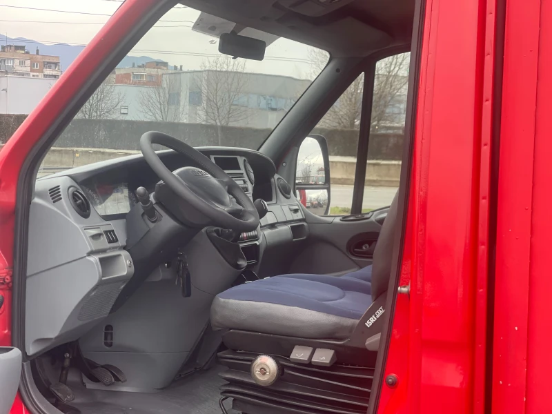 Iveco Daily 35c12 Фургон / Падащ борд, снимка 12 - Бусове и автобуси - 53093051