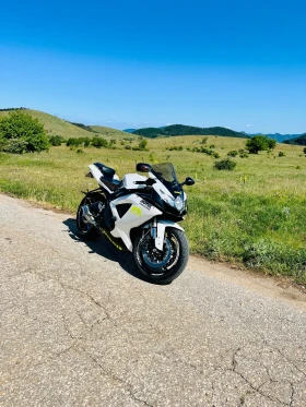 Suzuki Gsxr, снимка 2