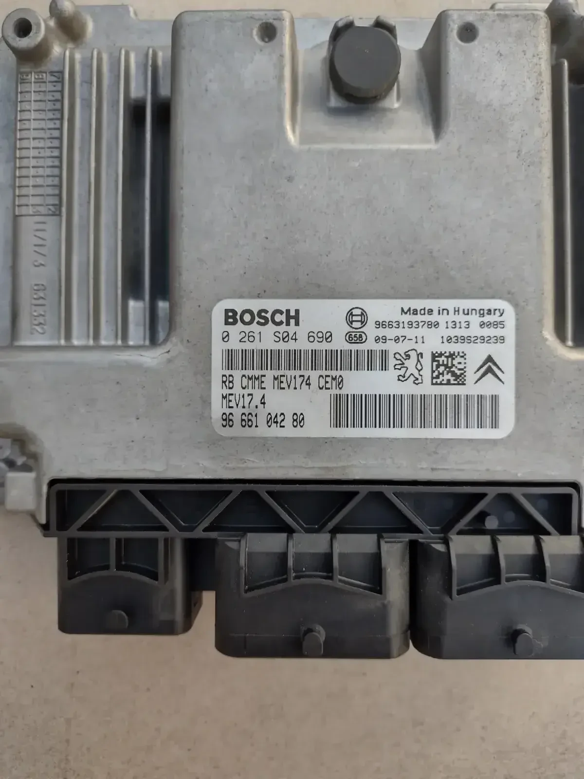 9666104280, 96 661 042 80 �������� �������� CITROEN C4 1.6 VTI BOSCH 0261S04690, 9663193780, MEV17.4 | Mobile.bg � ����������� 2