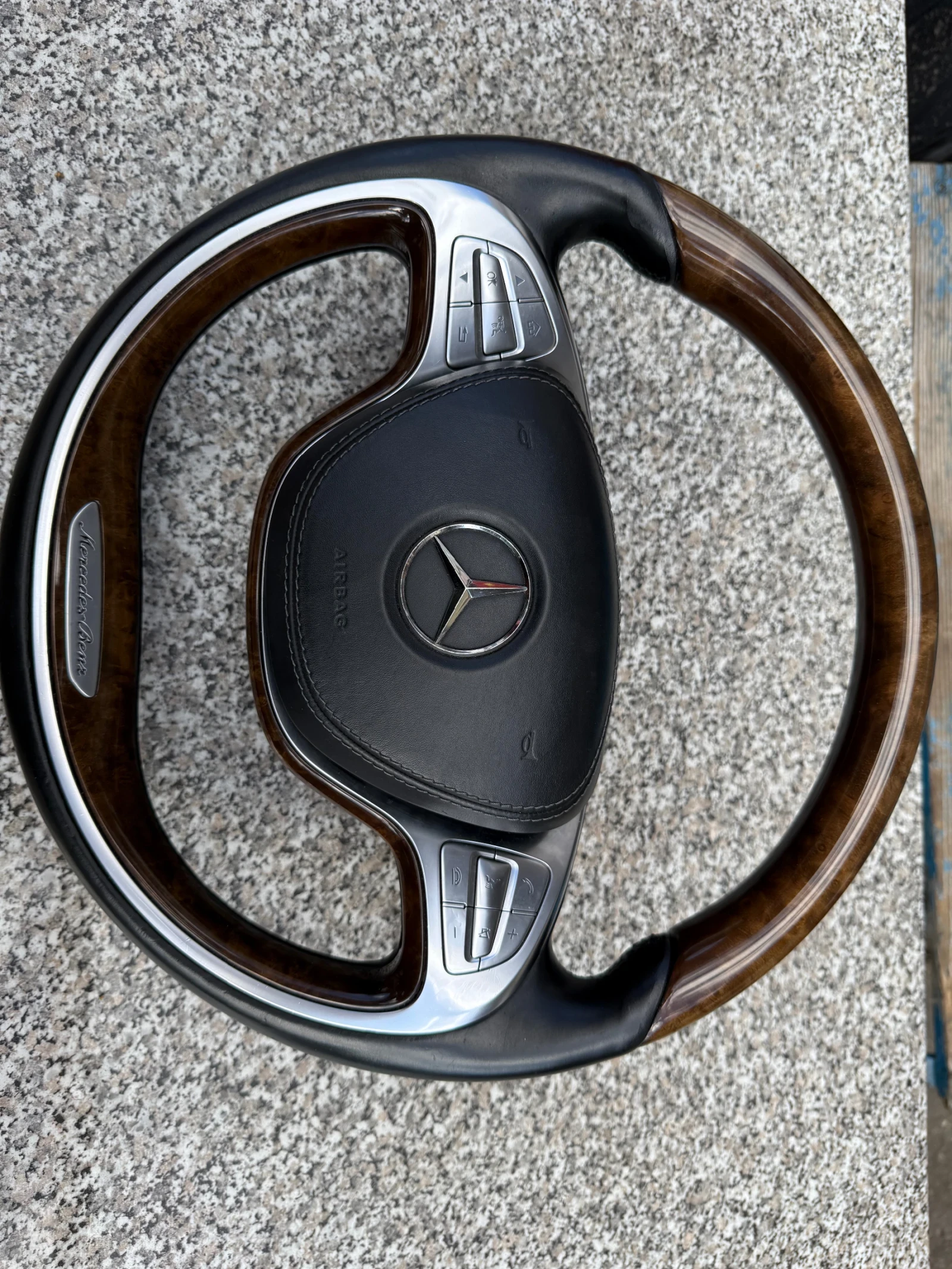    W-222 | Mobile.bg   1