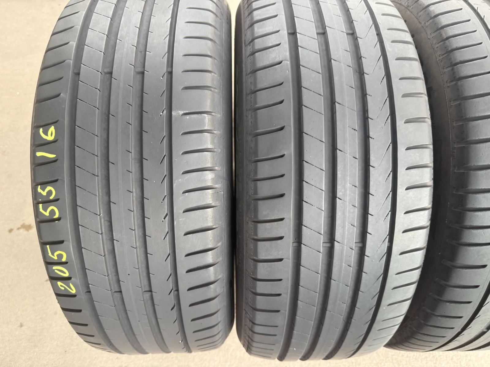 Гуми Летни 205/55R16, снимка 2 - Гуми и джанти - 53992483