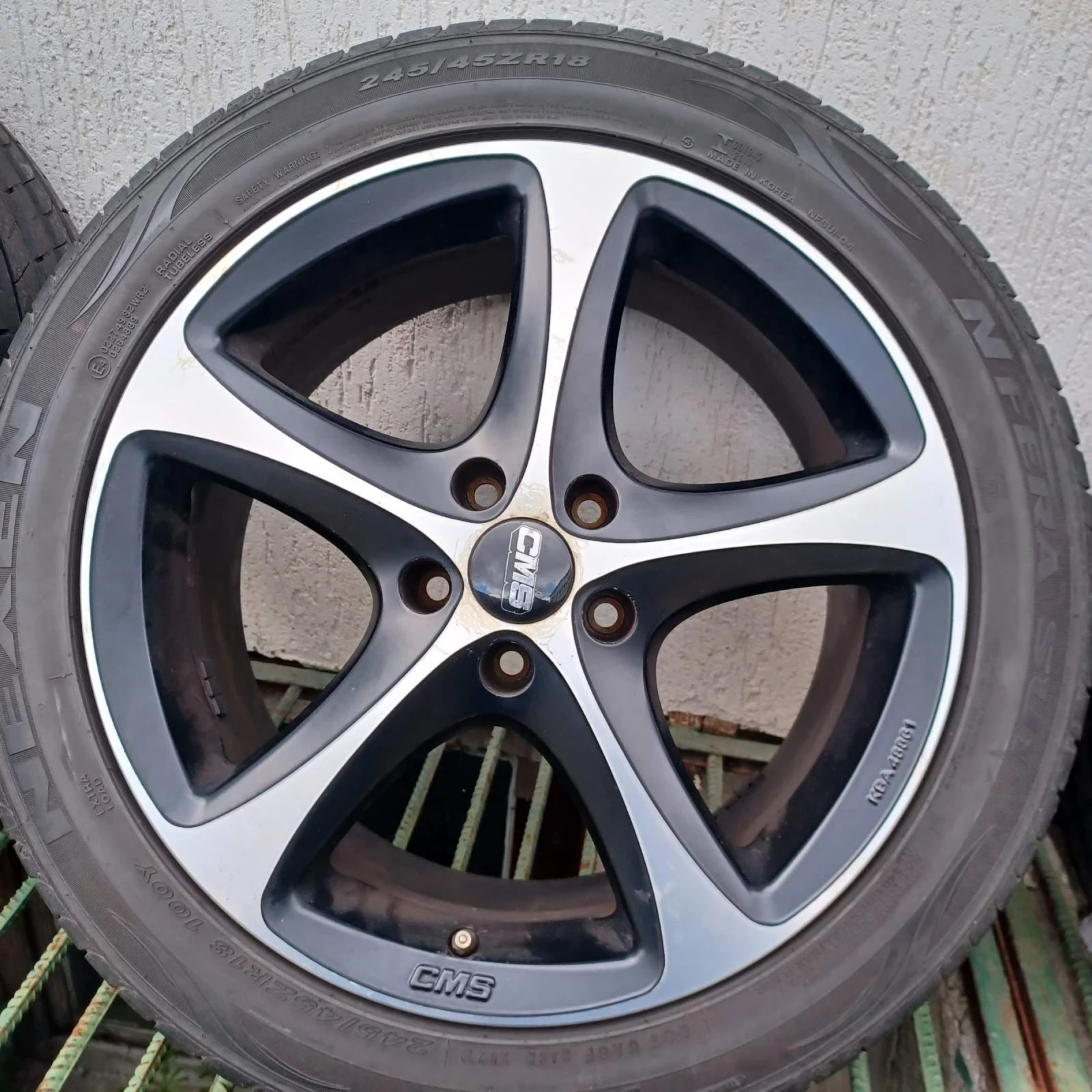 ���� � ������ 245/45R18 | Mobile.bg � ����������� 2
