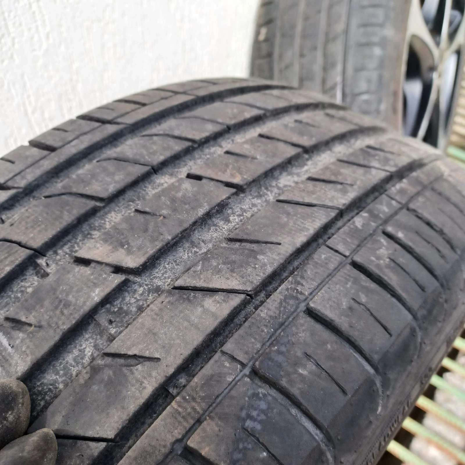 ���� � ������ 245/45R18 | Mobile.bg � ����������� 6
