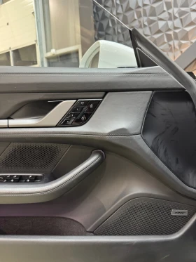 Porsche Taycan TURBO * FULL Екстри * BOSE * Панорама * , снимка 14