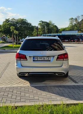 Mercedes-Benz E 220, снимка 3