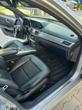 Mercedes-Benz E 220, снимка 12
