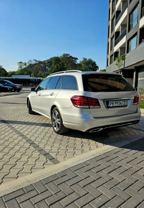 Mercedes-Benz E 220, снимка 2