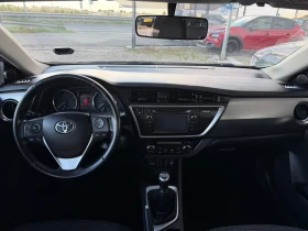 Toyota Auris 1.6 i, снимка 10