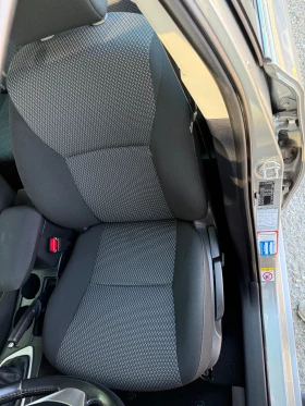 Toyota Auris 1.6 i, снимка 7
